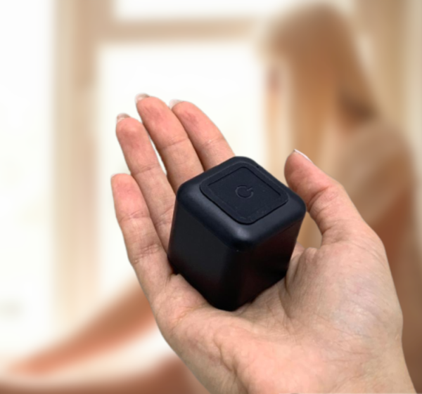 Стерео колонка - брелок Slaigo mini, TWS, Bluetooth (идеальный звук в миниатюре)